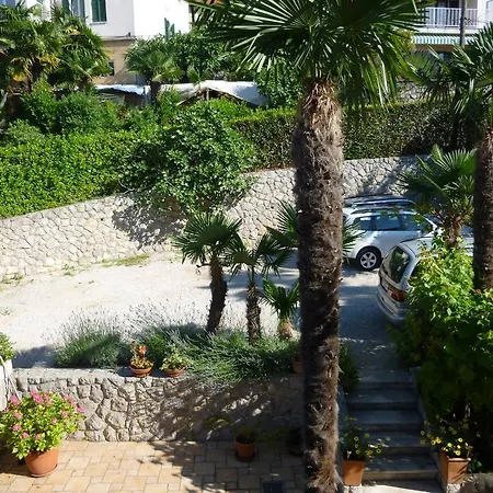 Apartments Hortensia Opatija Exterior foto
